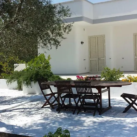 Tenuta Schiauddi بيت للعطل